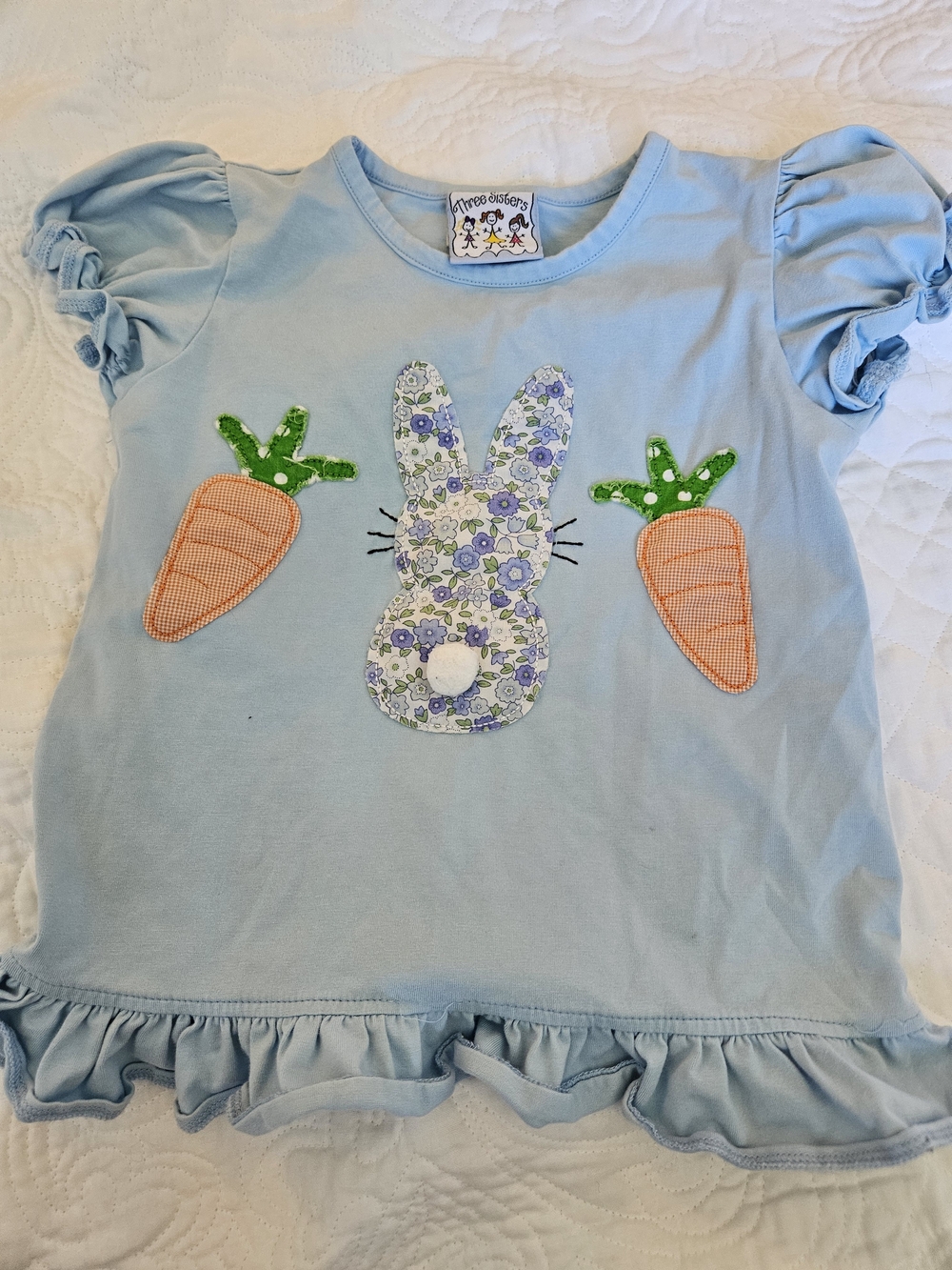 Three Sisters Light Blue Bunny & Carrot Short Sleeve Tee
